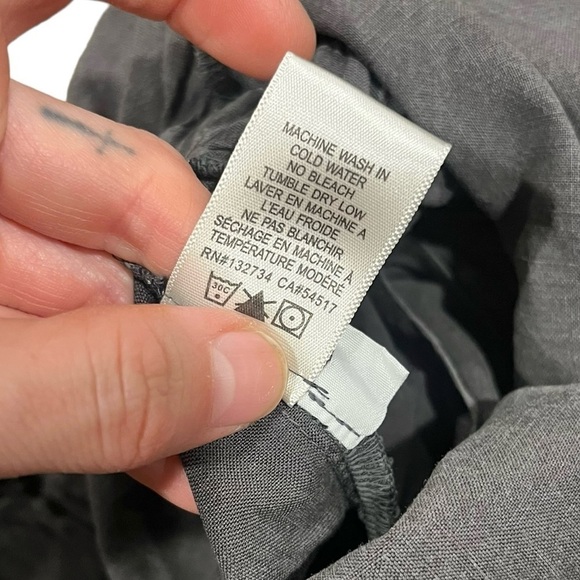 Anthropologies Cloth And Stone Gray Size Small Jumpsuit Romper Pants Wrap top - Picture 9 of 9